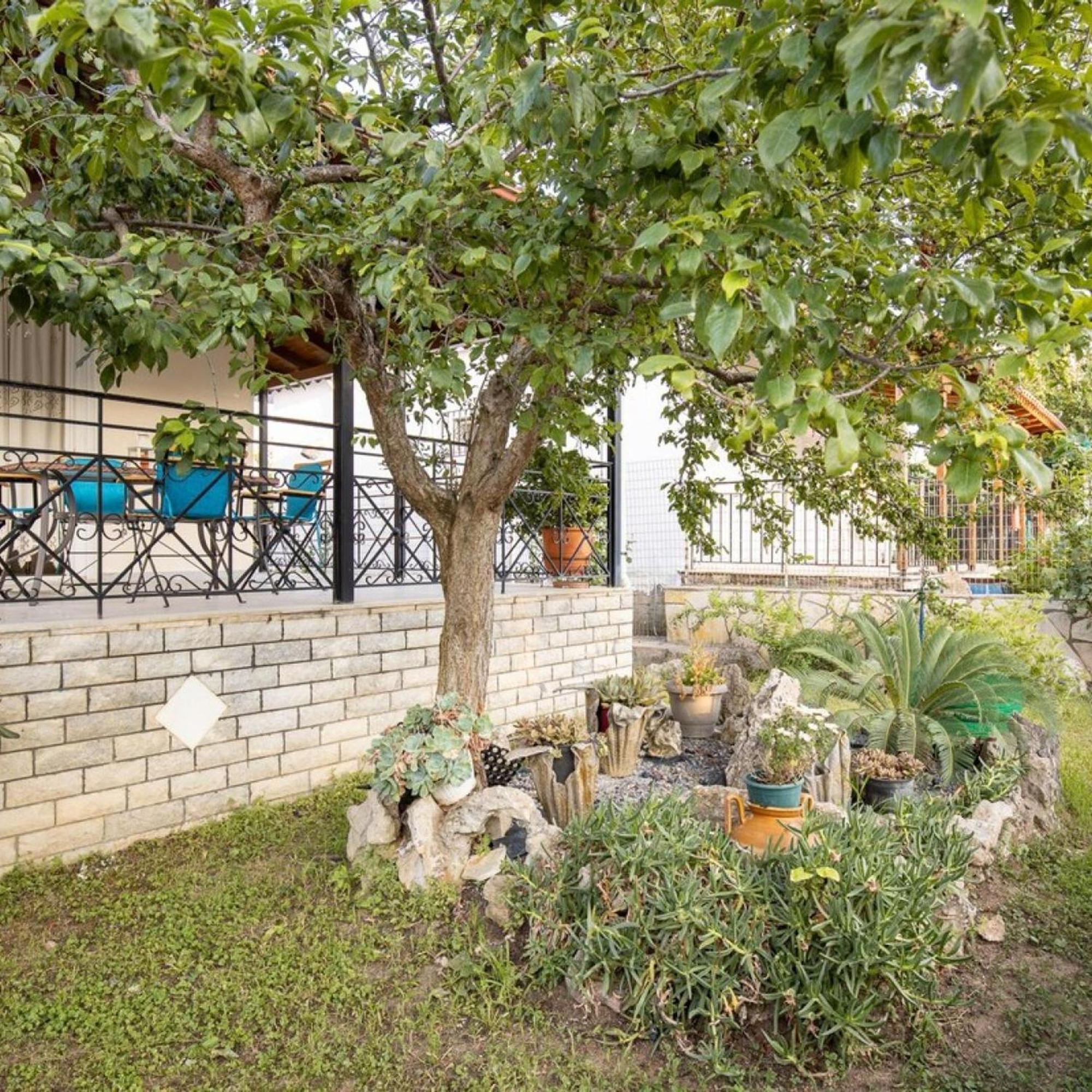 Neromilos Harmony - Roussis Residence Luaran gambar