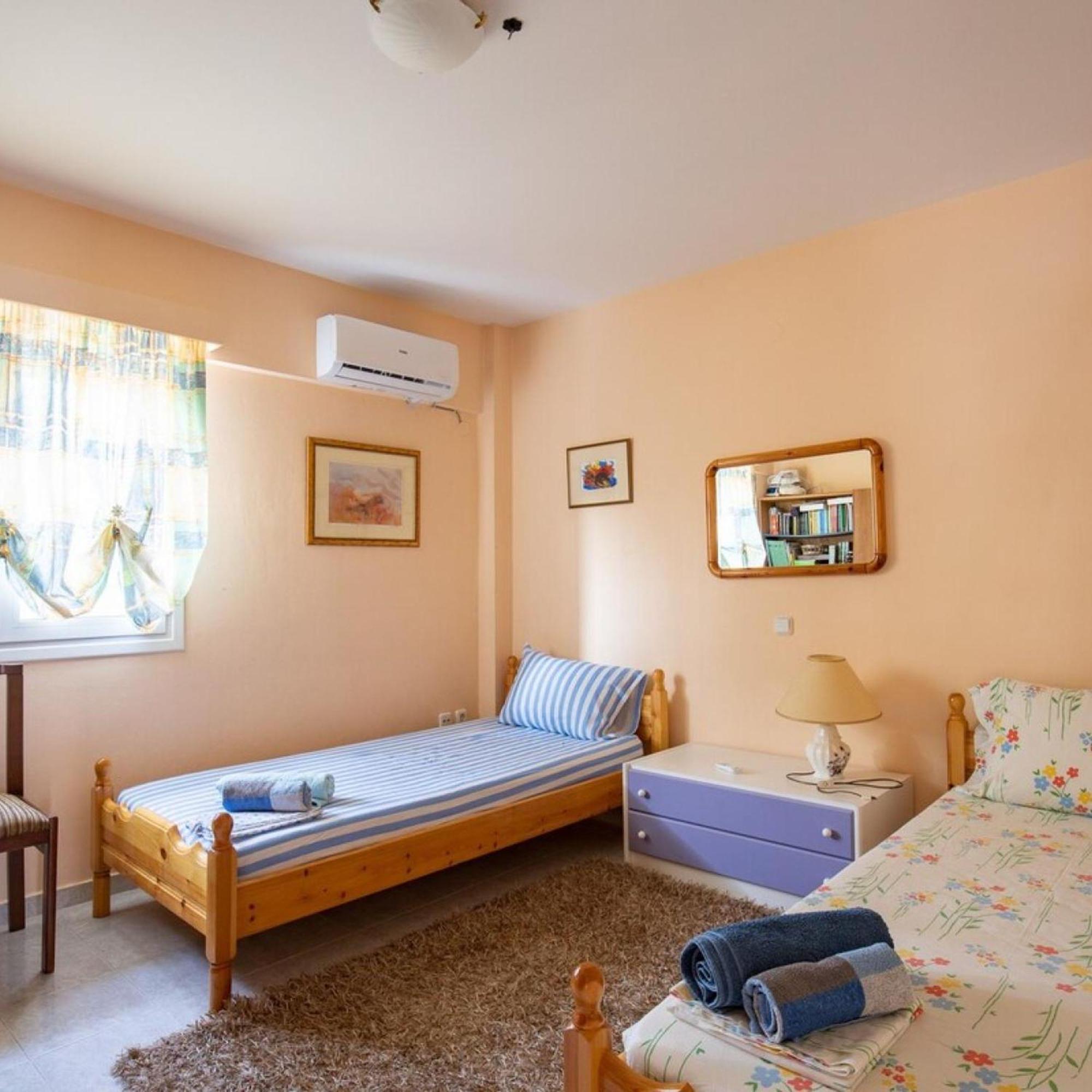 Neromilos Harmony - Roussis Residence Luaran gambar